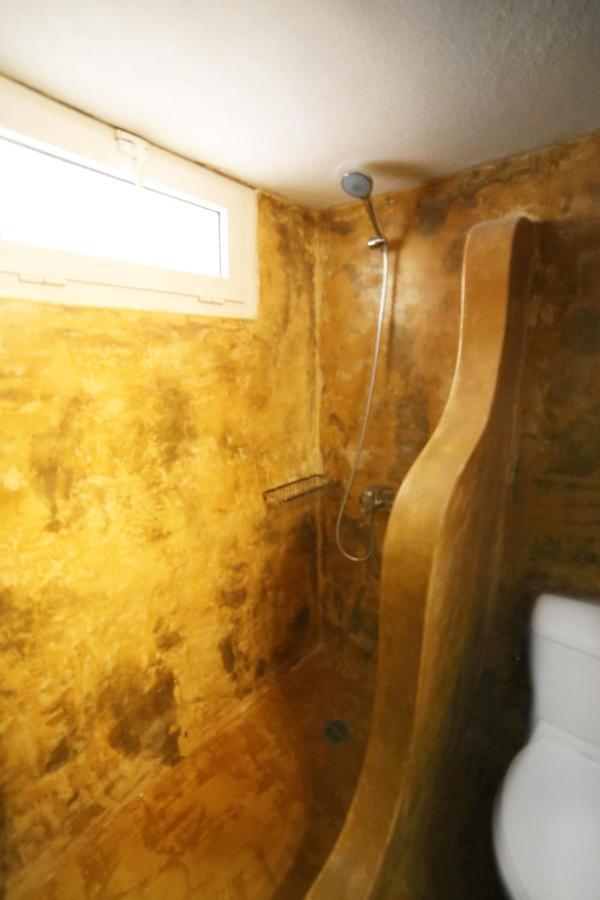 Stamatia'S Rooms Ágios Kírykos Екстериор снимка